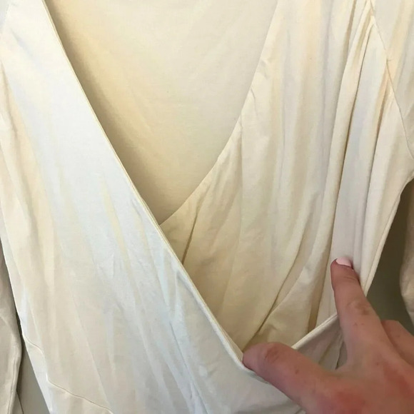 Garnet Hill Womens Ivory Wrap Ruched Blouse V Neck Stretch Small Long Sleeve - Picture 3 of 6